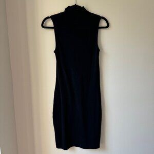 Aritzia - Black TNA Mock Neck/Turtleneck Midi Dress - M